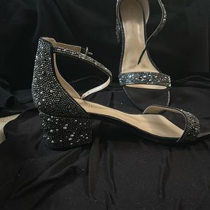 Size 12 wide Betsy Johnson party sandals